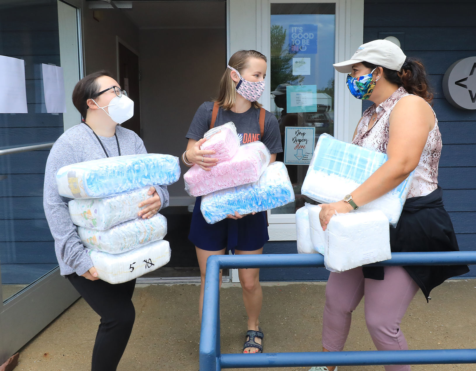 Dane Co Diaper Bank volunteers